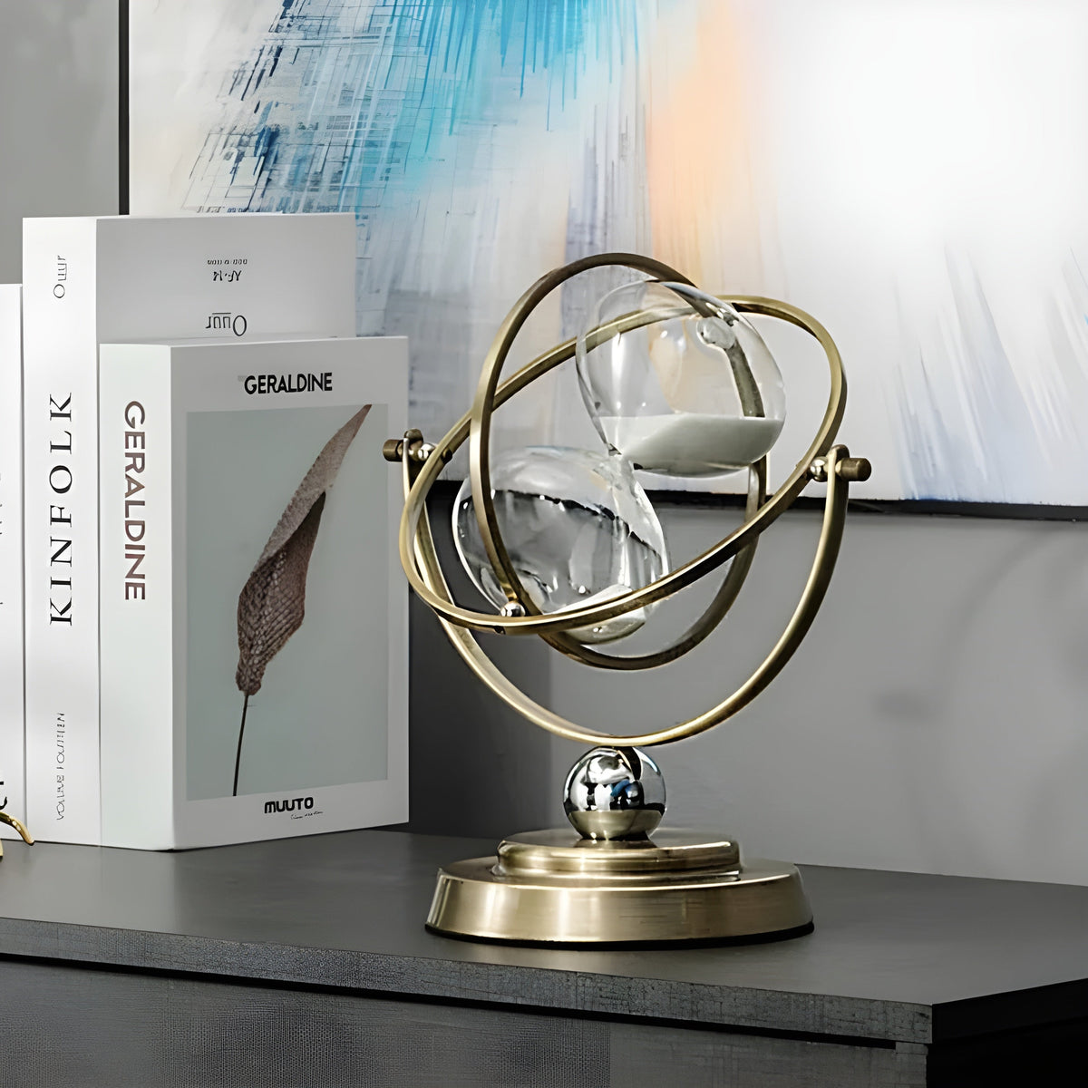 Timeglas Med Guldfarvet Ramme Og Dekorativt Design Til Hjem Og Kontor