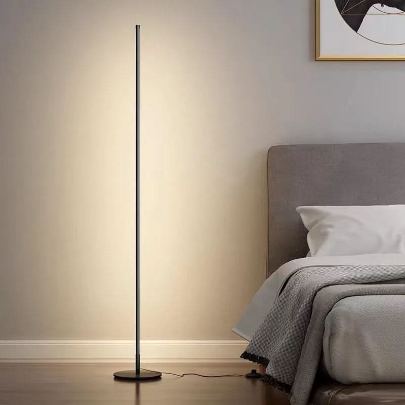 Elegant LED‑Stålampesøjle for Moderne, Blændfri Belysning i Hjemmet