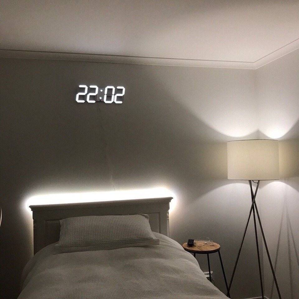 Digital LED‑Vægur med 3D‑Display for Klar og Moderne Tidsvisning