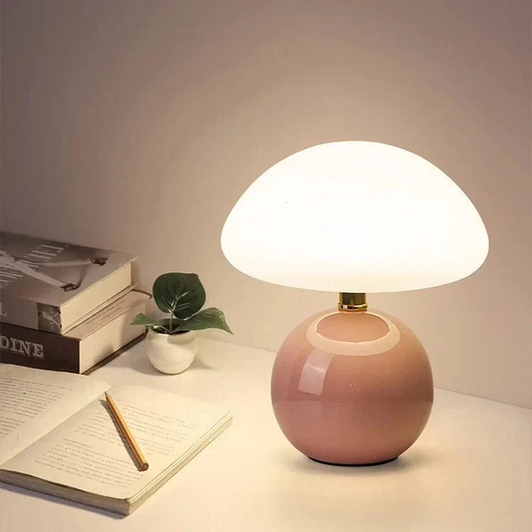 Keramisk Bauhaus Bordlampe med Blød Ambientelys