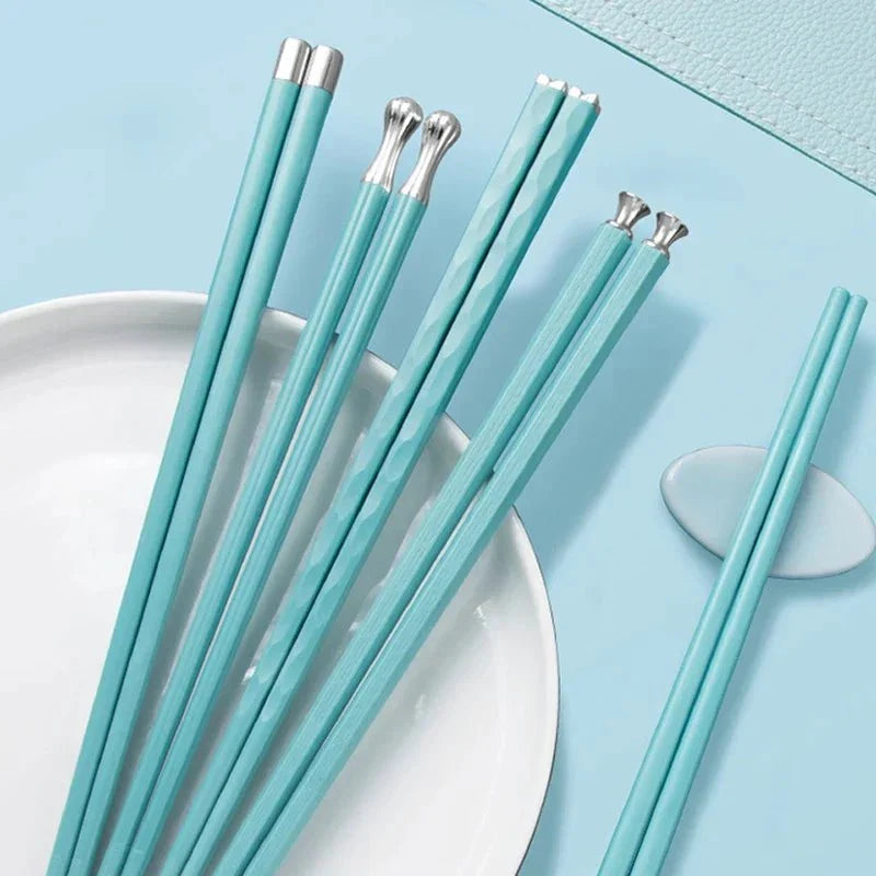Genanvendelige Spisepinde i Metallegering – 5 Par