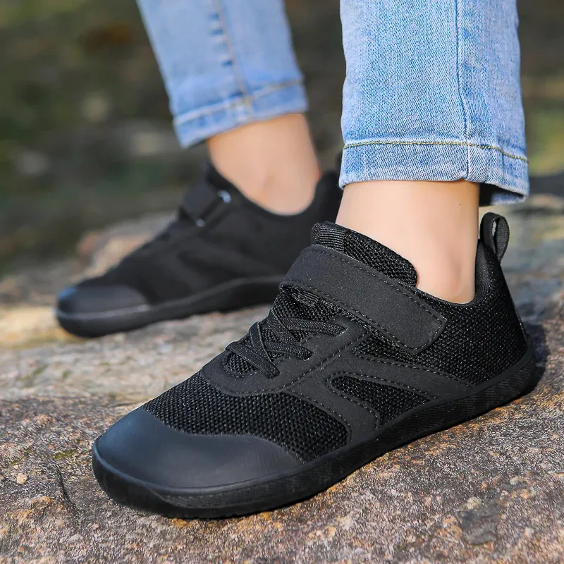 Åndbare Sneakers til Børn med Skridsikker Sål