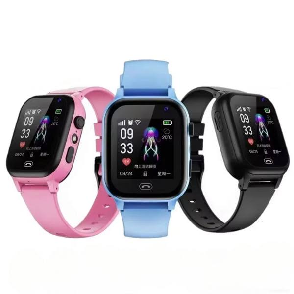 GPS Smartwatch Til Børn Med Sikker Forbindelse Og Interaktiv Funktion