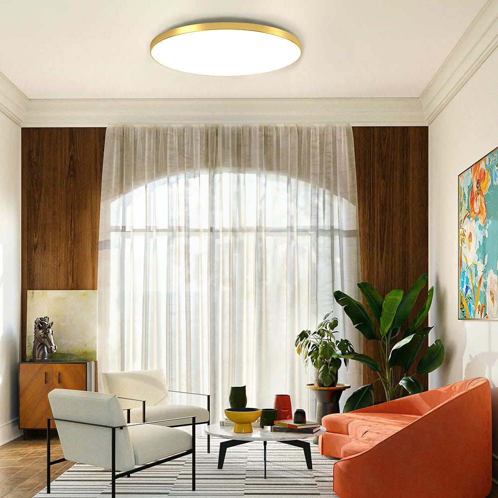 Flad Loftlampe med Klar Lysfordeling og Moderne Rund Form