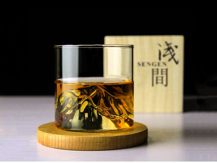 Krystalglas Med Japansk Design Og Elegant Rillet Struktur
