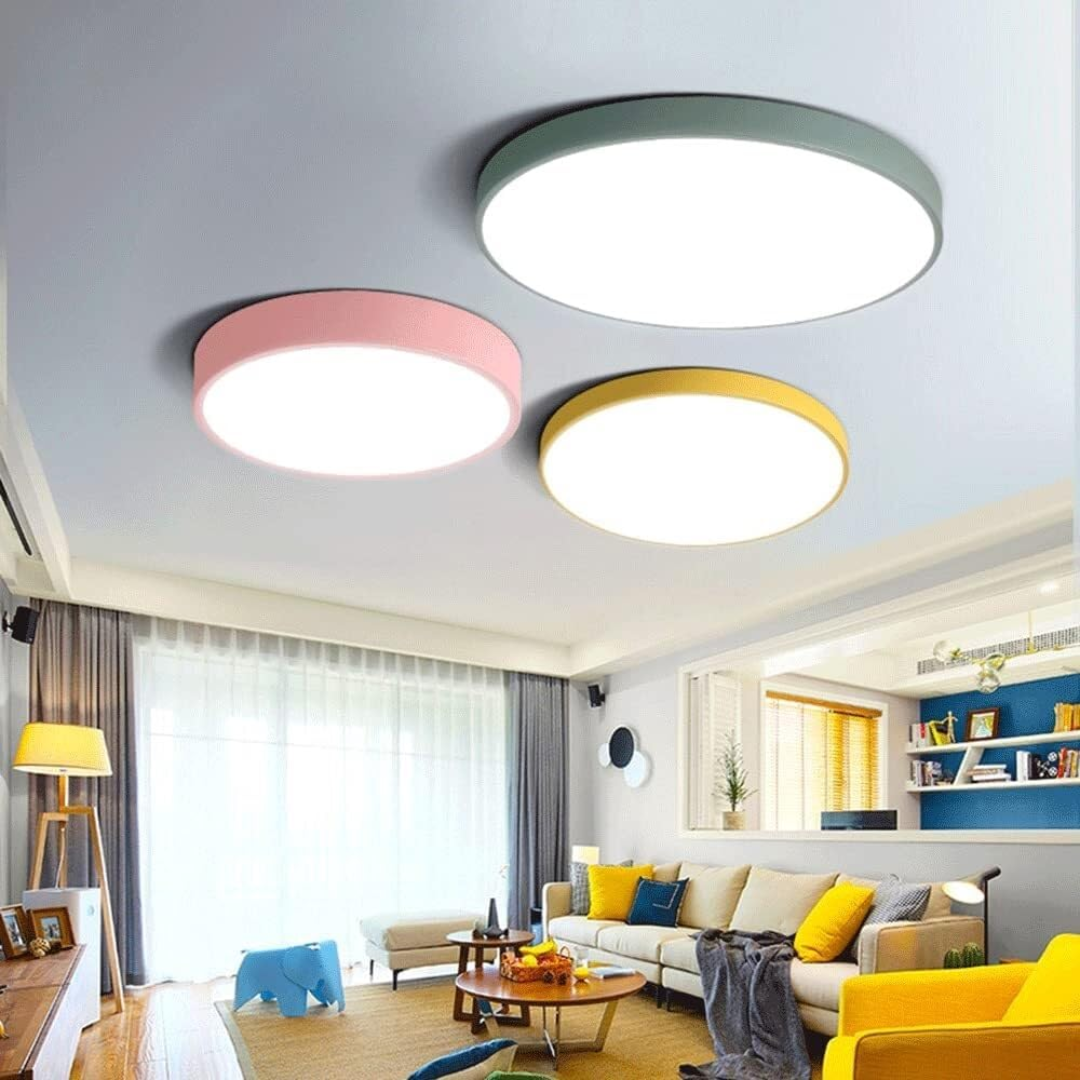 Loftlampe med Slankt Design og Blød LED Belysning
