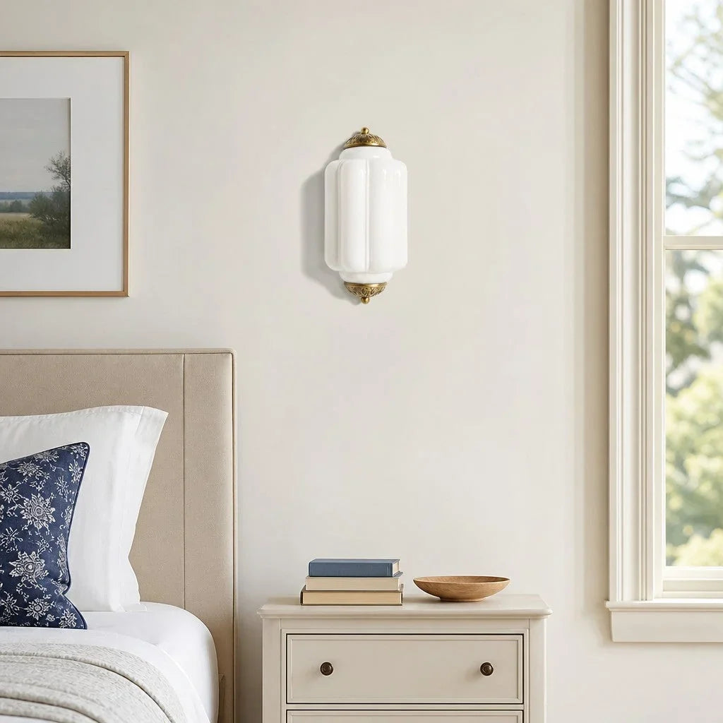 Art Deco Væglampe med Rillet Glasskærm