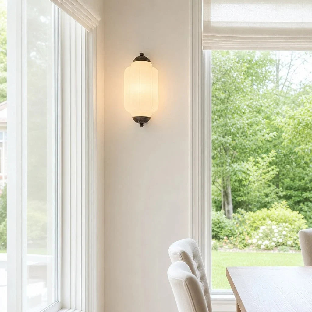 Art Deco Væglampe med Rillet Glasskærm