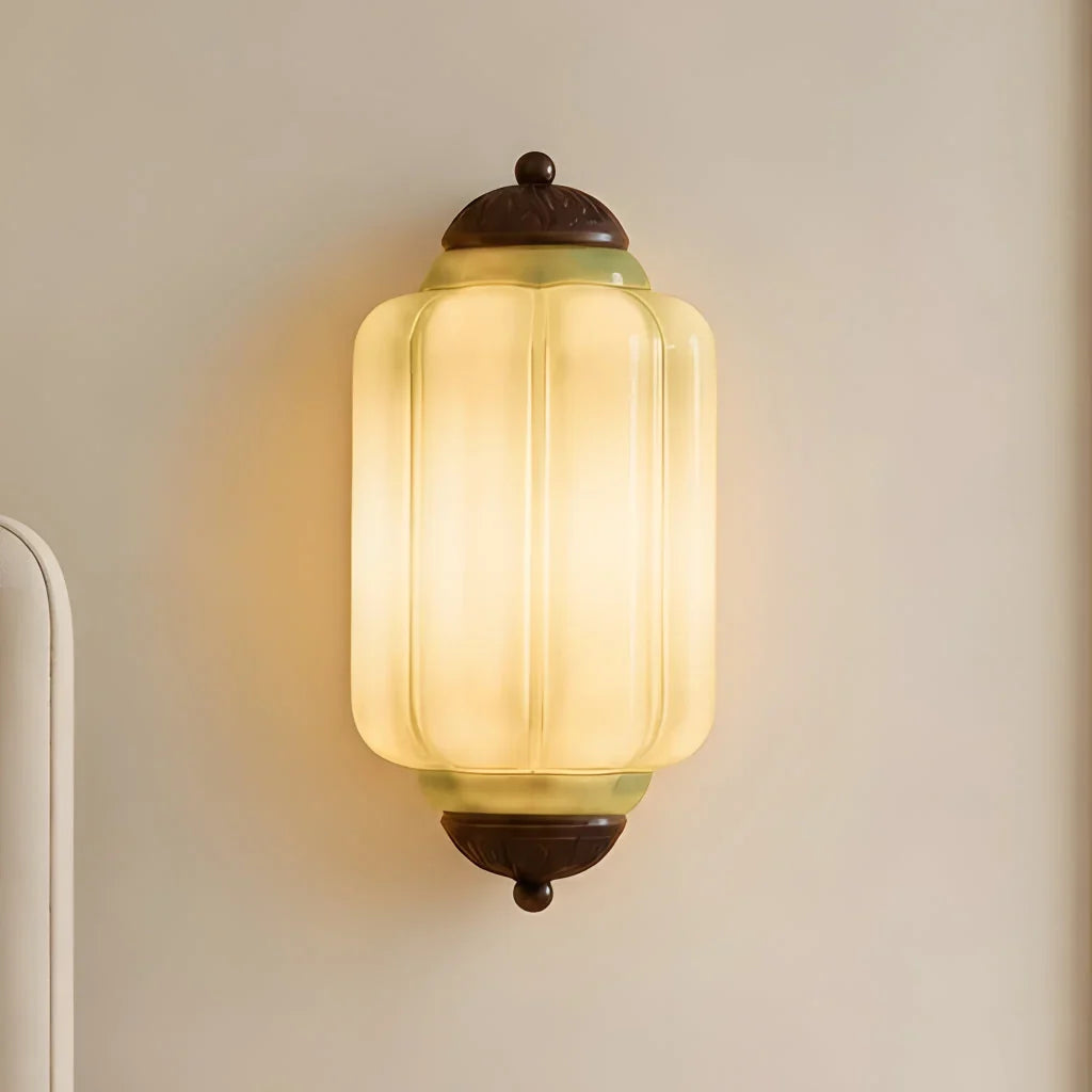 Art Deco Væglampe med Rillet Glasskærm